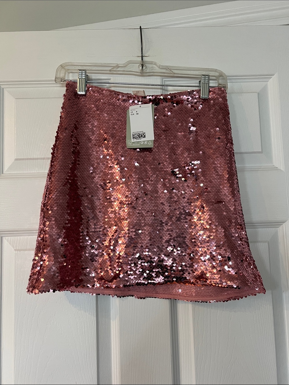 H&M Rose Pink Sequin Mini Skirt